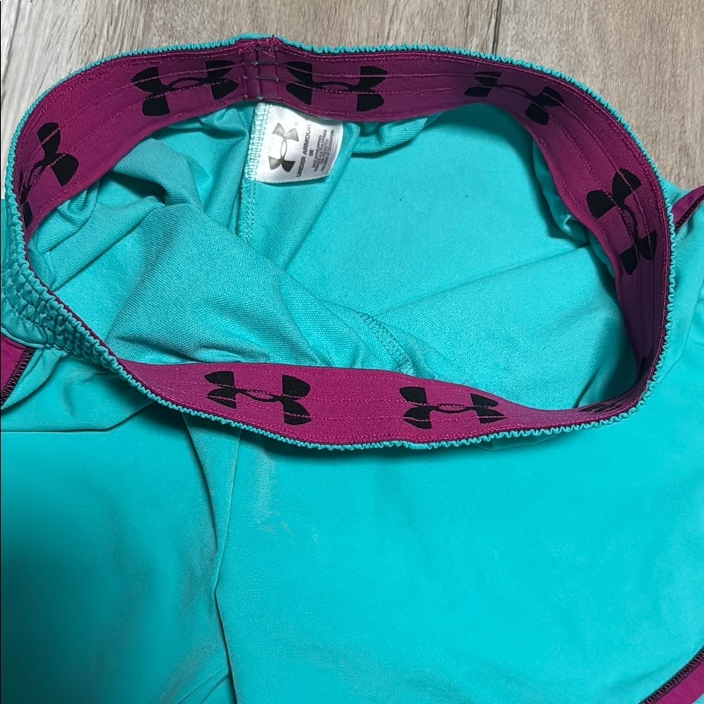 Under Armour Women’s High Rise Teal Athletic Shorts Size SM - Picture 5 of 6